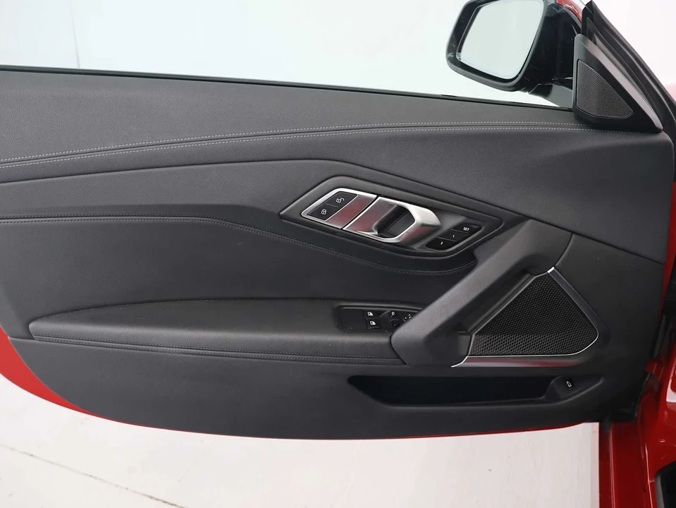 2023 BMW Z4 - Image 14 of 24