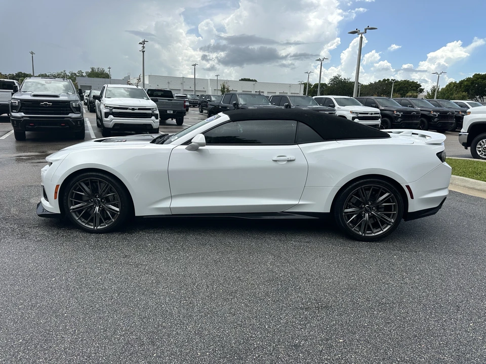 2023 Chevrolet Camaro ZL1 6th Gen - Image 6 of 31