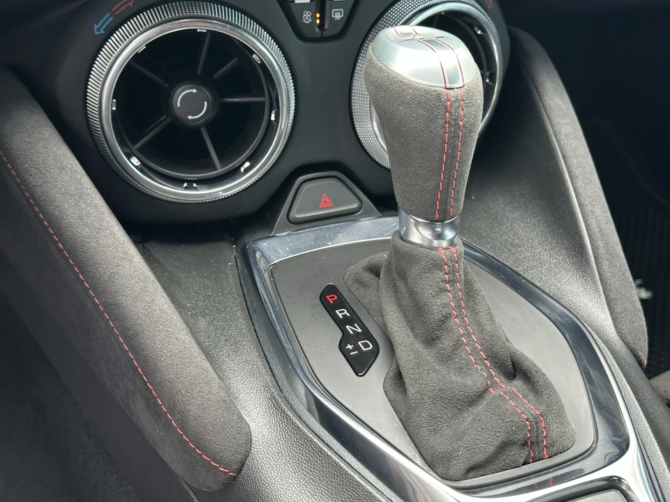 2023 Chevrolet Camaro ZL1 6th Gen - Image 27 of 31