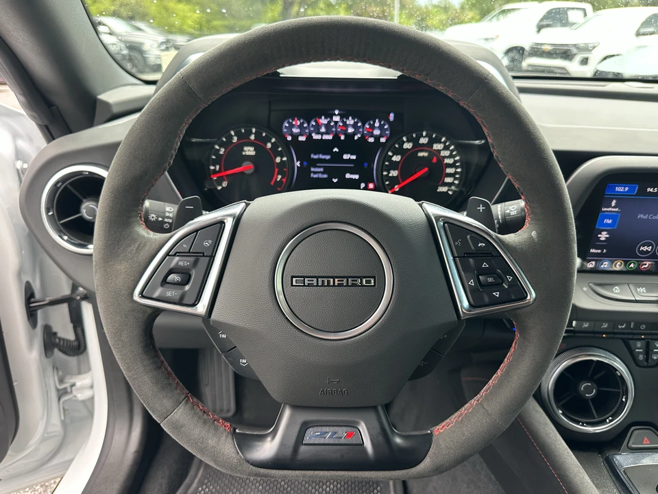2023 Chevrolet Camaro ZL1 6th Gen - Image 19 of 31