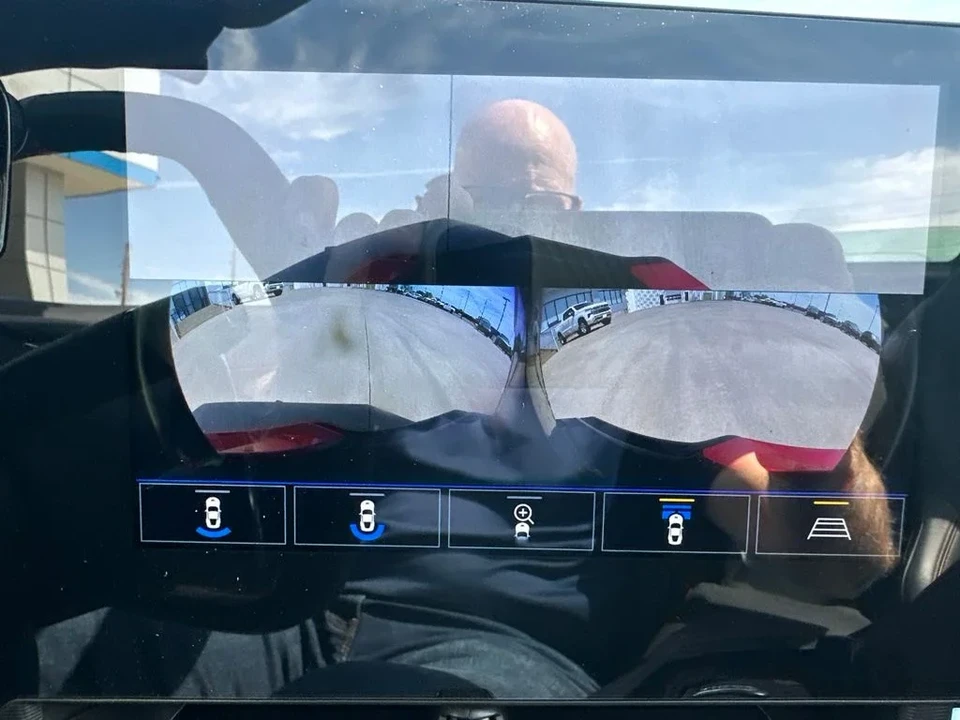 2023 Chevrolet Corvette C8 - Image 17 of 31