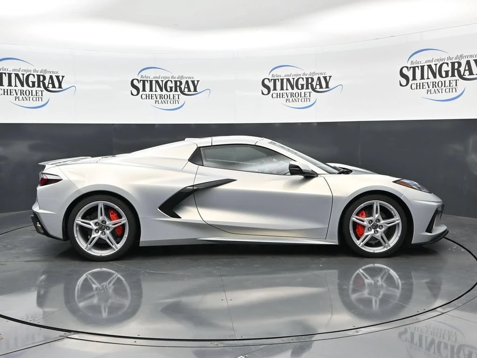 2023 Chevrolet Corvette C8 - Image 8 of 31