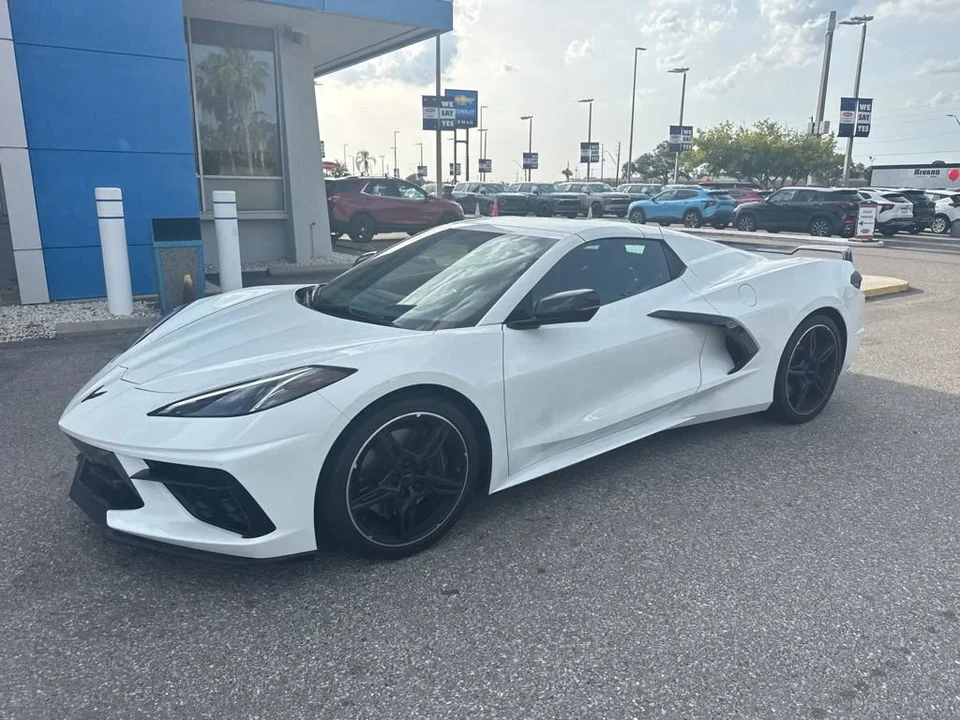 2023 Chevrolet Corvette C8 - Image 2 of 14