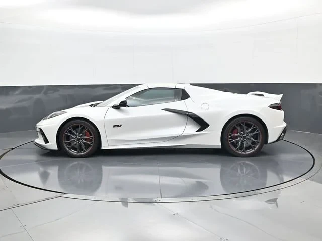 2023 Chevrolet Corvette C8 - Image 8 of 31