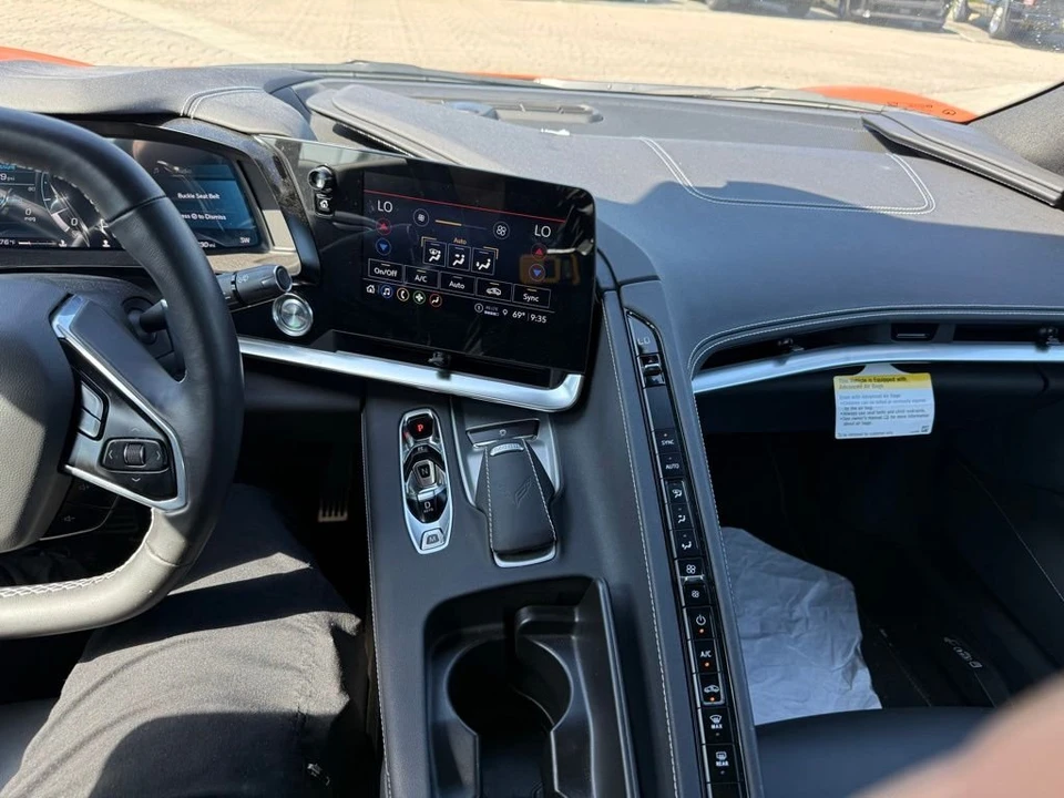 2023 Chevrolet Corvette C8 - Image 9 of 10