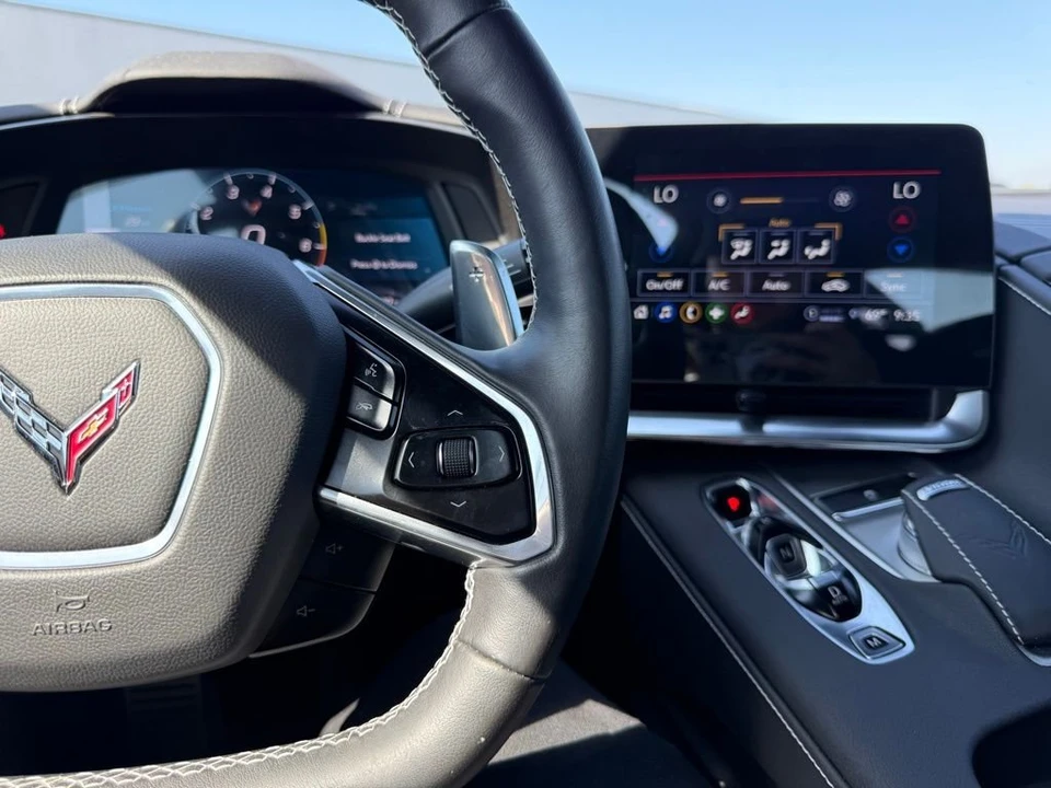 2023 Chevrolet Corvette C8 - Image 8 of 10