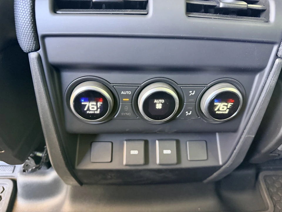 2023 Land Rover Defender L663 - Image 20 of 26