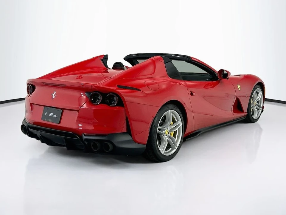 2023 Ferrari 812 GTS - Image 5 of 31