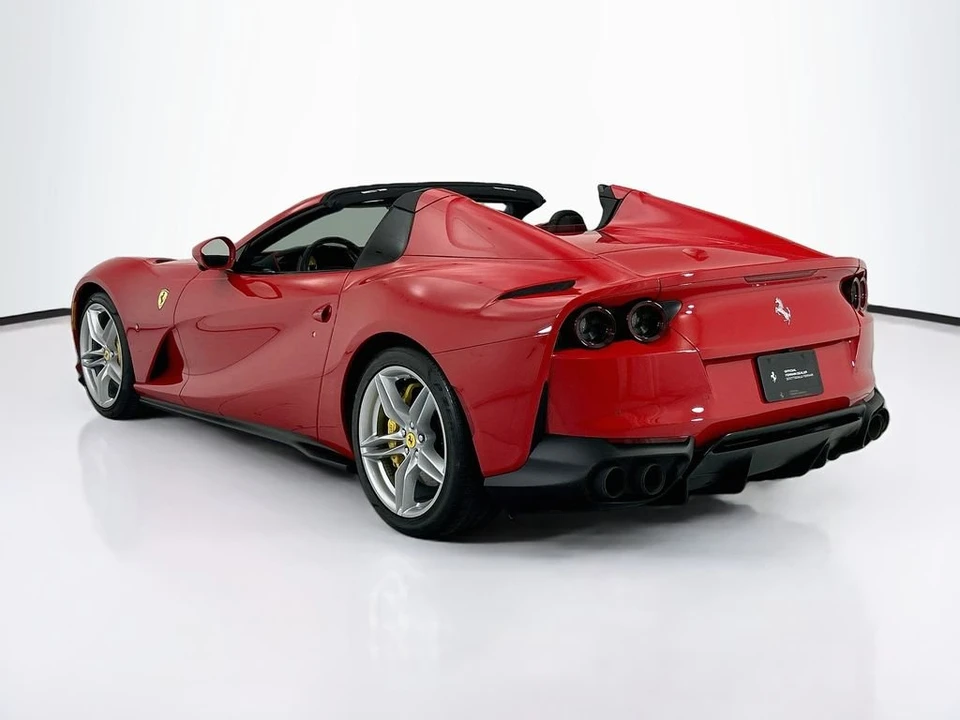 2023 Ferrari 812 GTS - Image 7 of 31
