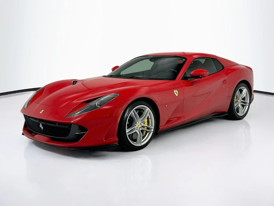 2023 Ferrari 812 GTS - Image 9 of 31