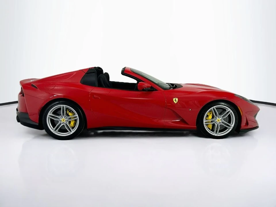 2023 Ferrari 812 GTS - Image 4 of 31