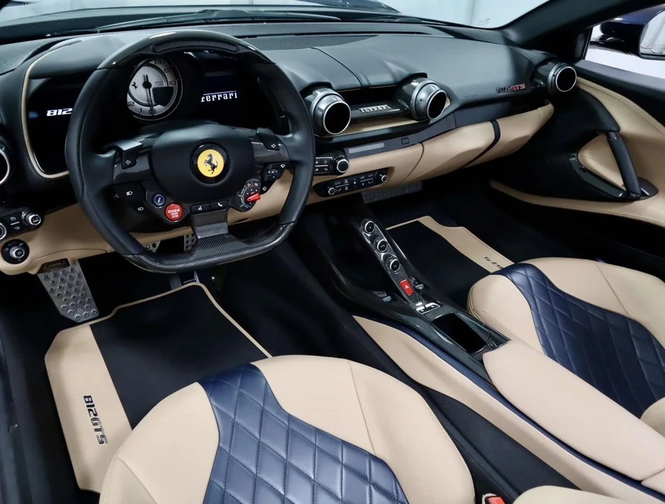 2023 Ferrari 812 GTS - Image 19 of 31