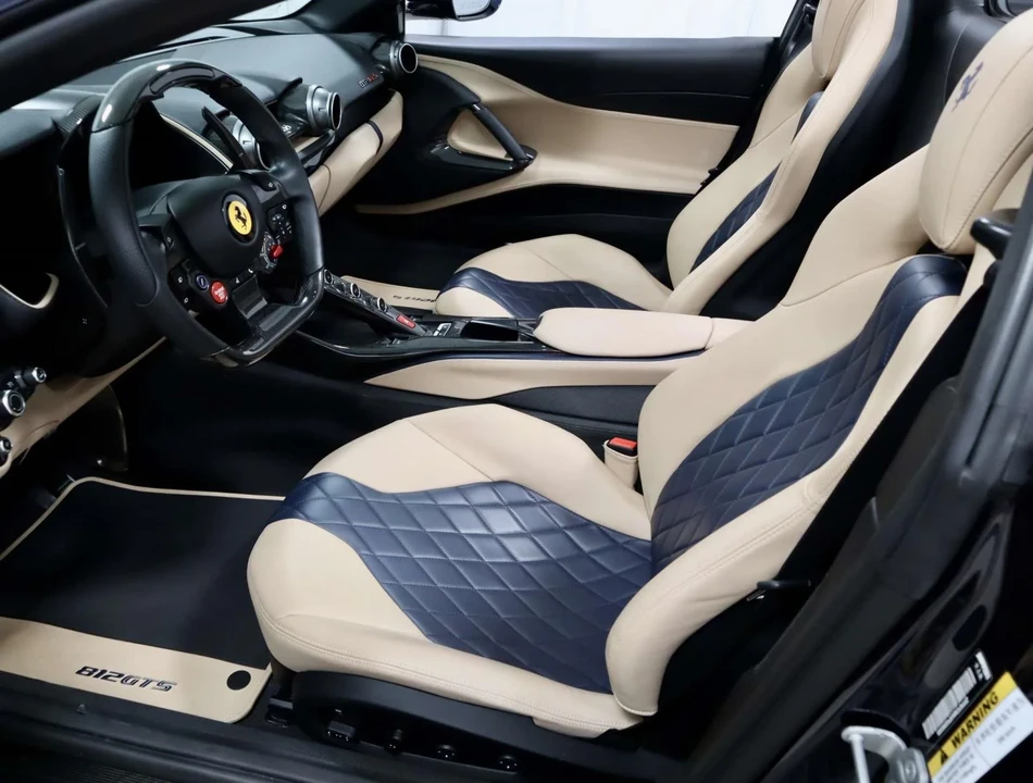 2023 Ferrari 812 GTS - Image 17 of 31