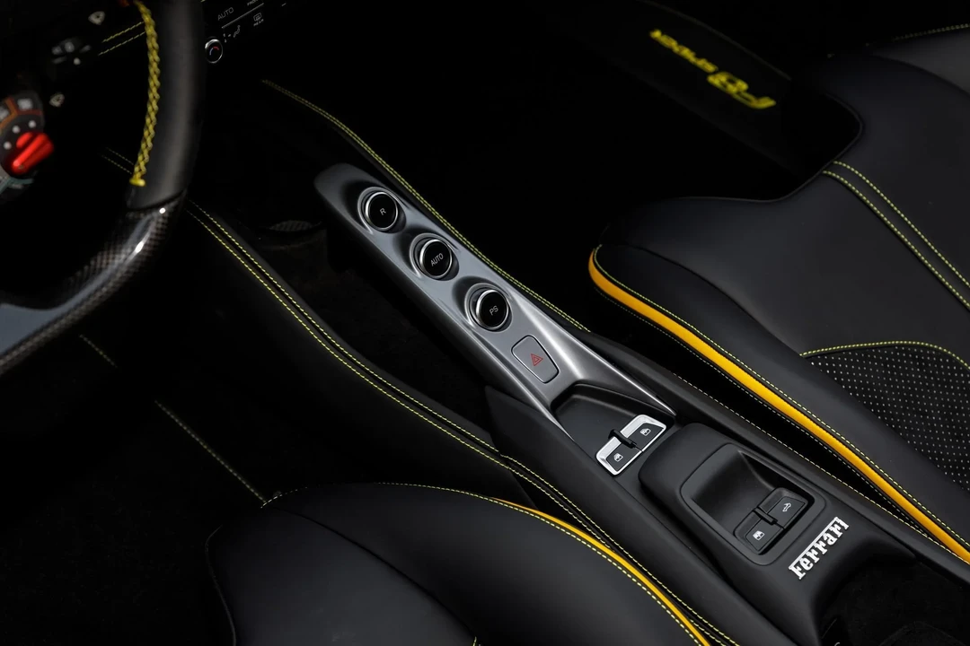2023 Ferrari F8 Spider - Image 27 of 31