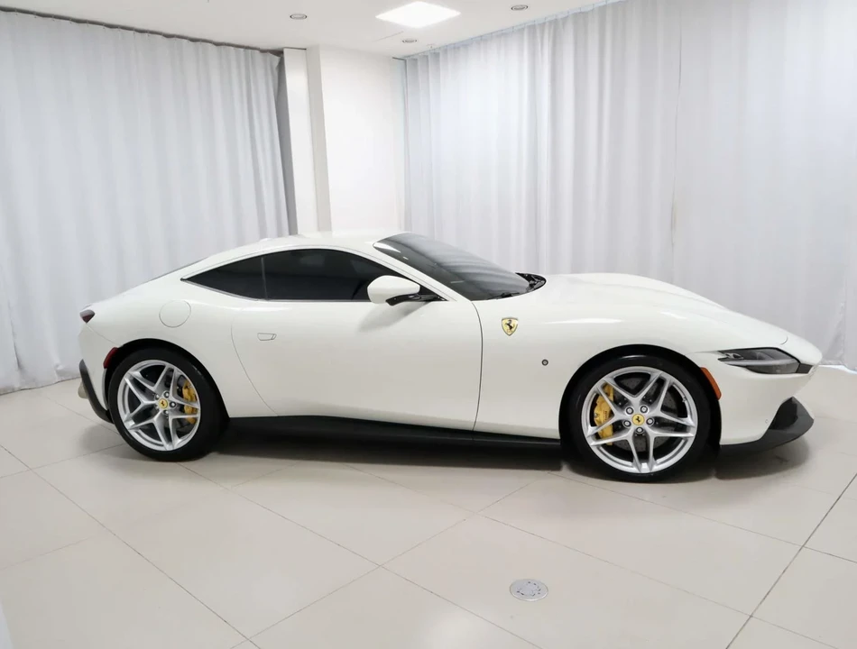 2023 Ferrari Roma - Image 6 of 31