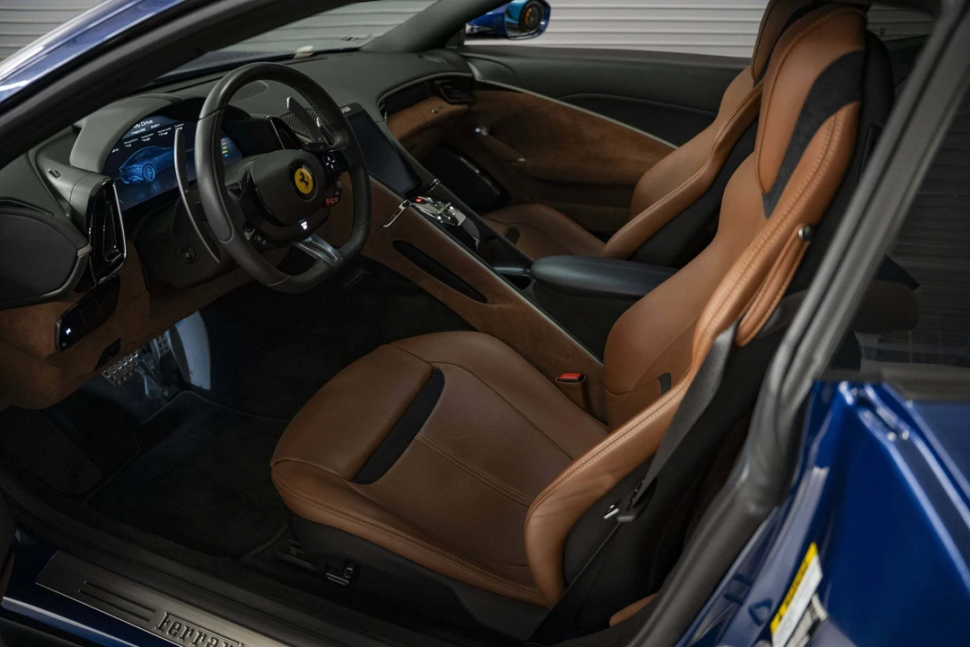 2023 Ferrari Roma - Image 30 of 31
