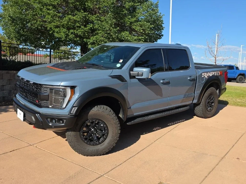 2023 Ford F-150 Raptor 14th Gen - Image 2 of 31