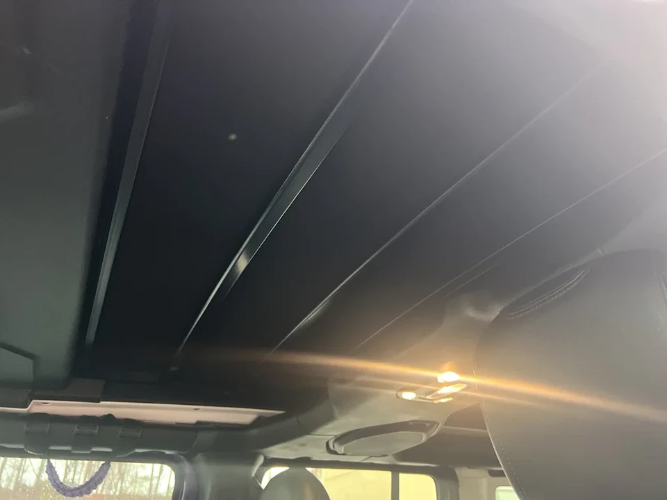 2023 Jeep JL Wrangler - Image 6 of 10