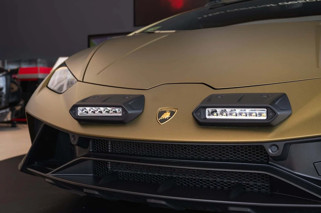 2023 Lamborghini Huracan Sterrato - Image 12 of 31