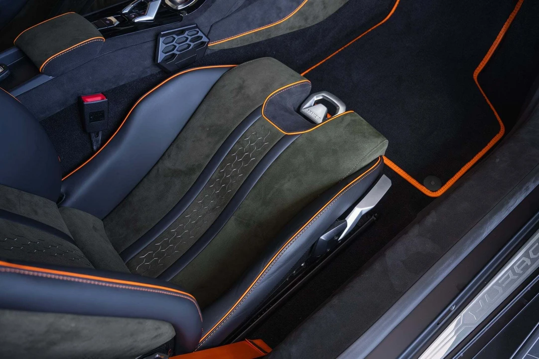 2023 Lamborghini Huracan Sterrato - Image 31 of 31