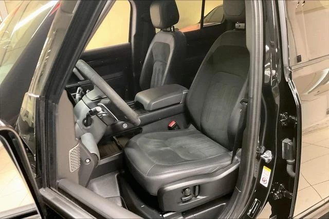 2023 Land Rover Defender L663 - Image 13 of 31