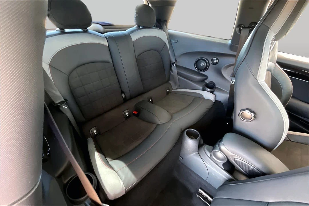 2023 Mini Mini John Cooper Works 3rd Gen - Image 20 of 31