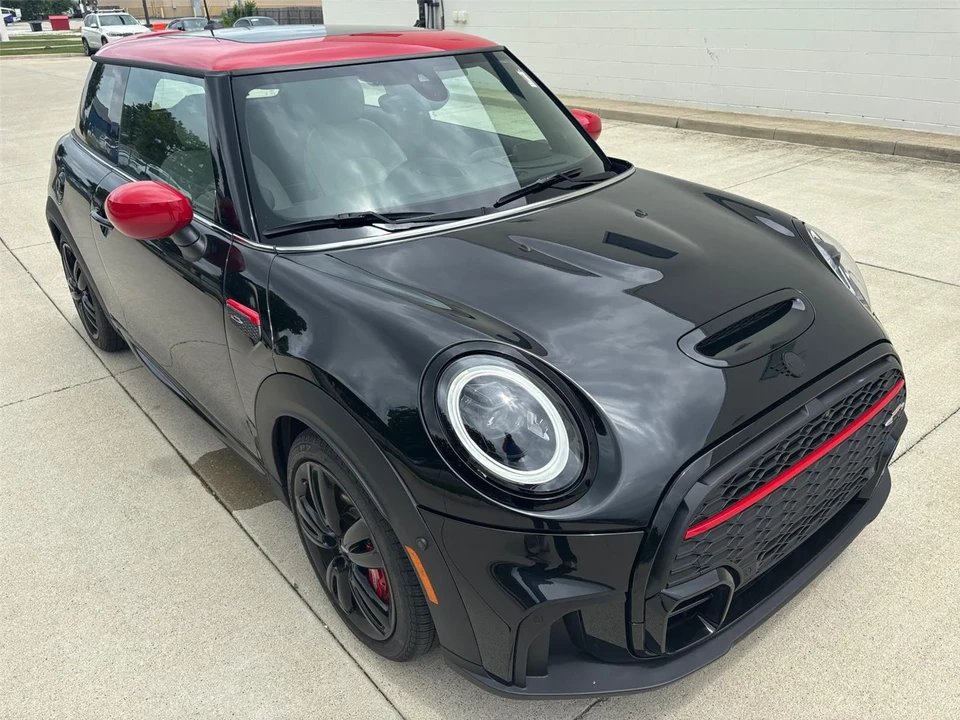 2023 Mini Mini John Cooper Works 3rd Gen - Image 11 of 31