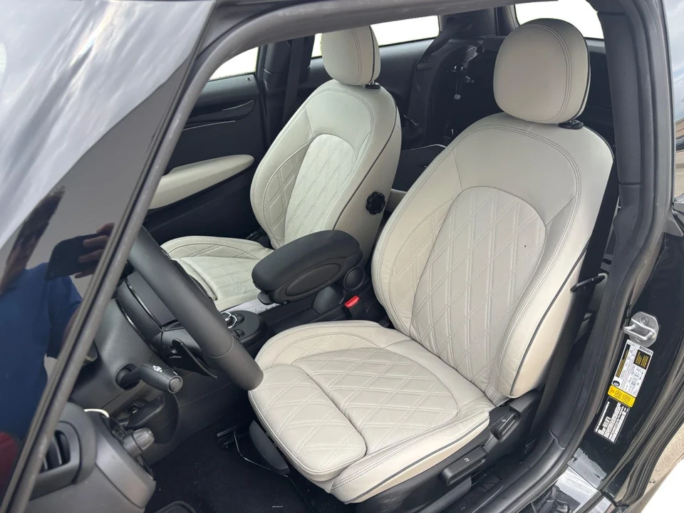 2023 Mini Mini John Cooper Works 3rd Gen - Image 21 of 31