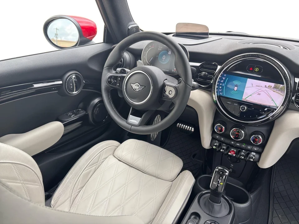 2023 Mini Mini John Cooper Works 3rd Gen - Image 26 of 31