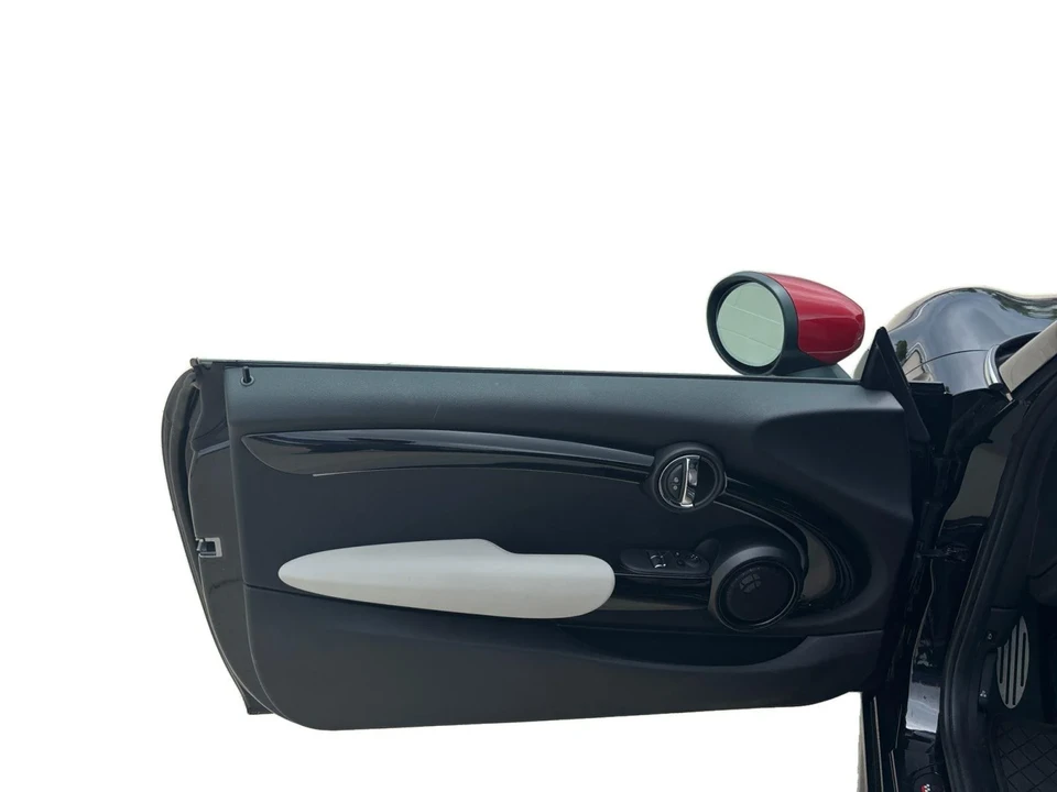 2023 Mini Mini John Cooper Works 3rd Gen - Image 19 of 31