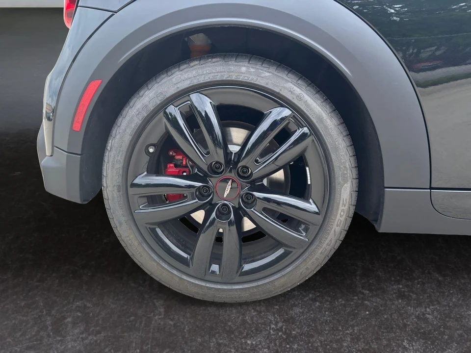 2023 Mini Mini John Cooper Works 3rd Gen - Image 27 of 31