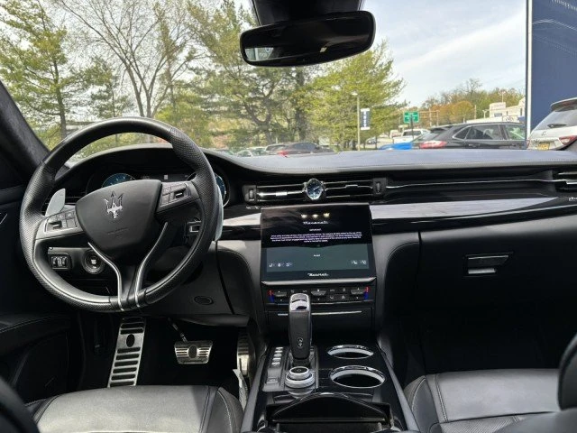 2023 Maserati Quattroporte 6th Gen - Image 16 of 31