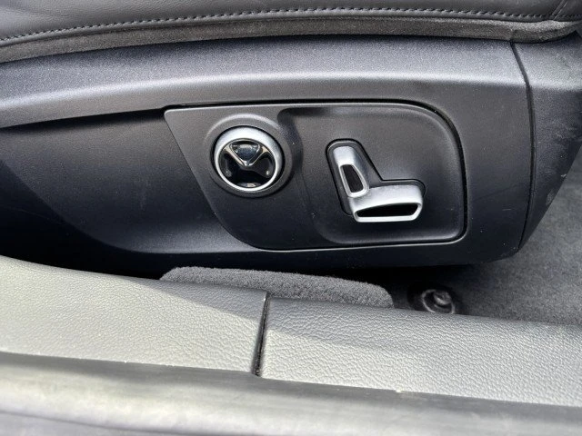2023 Maserati Quattroporte 6th Gen - Image 19 of 31