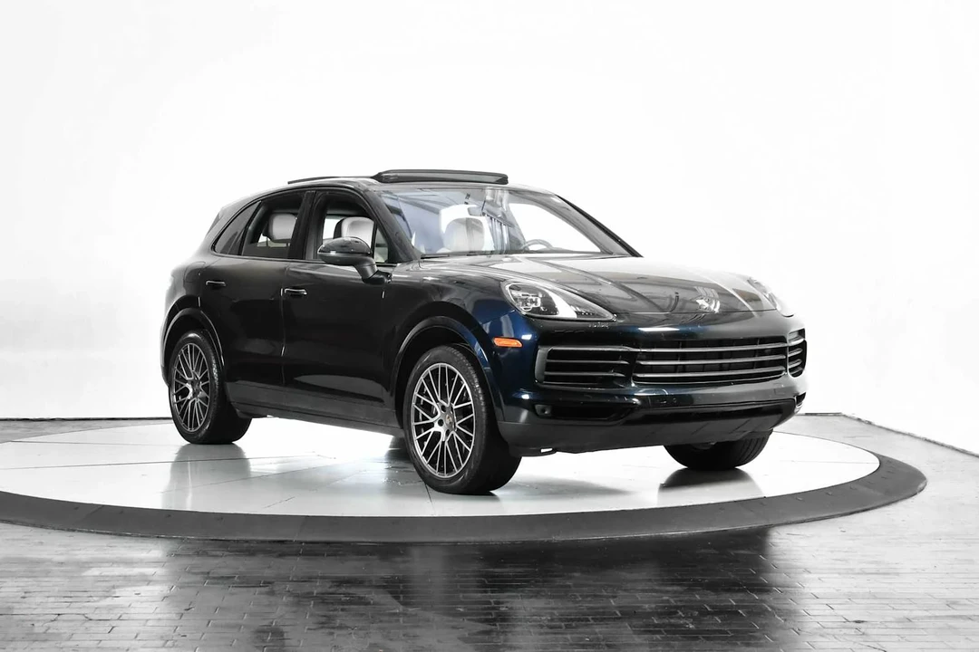 2023 Porsche 9Y0/9Y3 Cayenne - Image 8 of 23