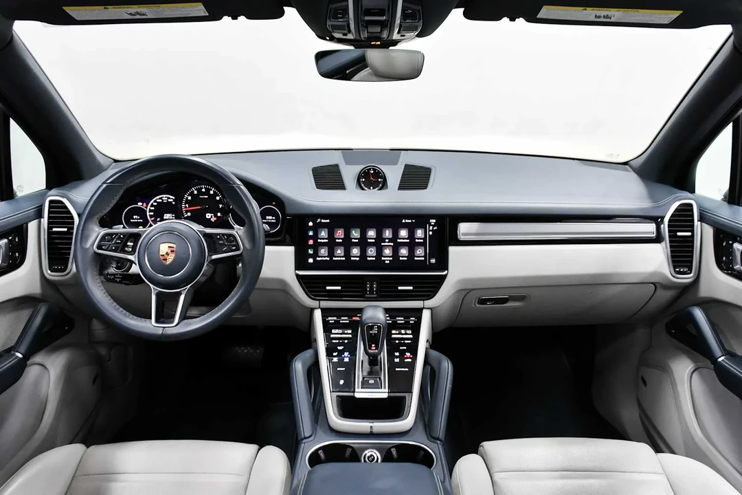 2023 Porsche 9Y0/9Y3 Cayenne - Image 16 of 23
