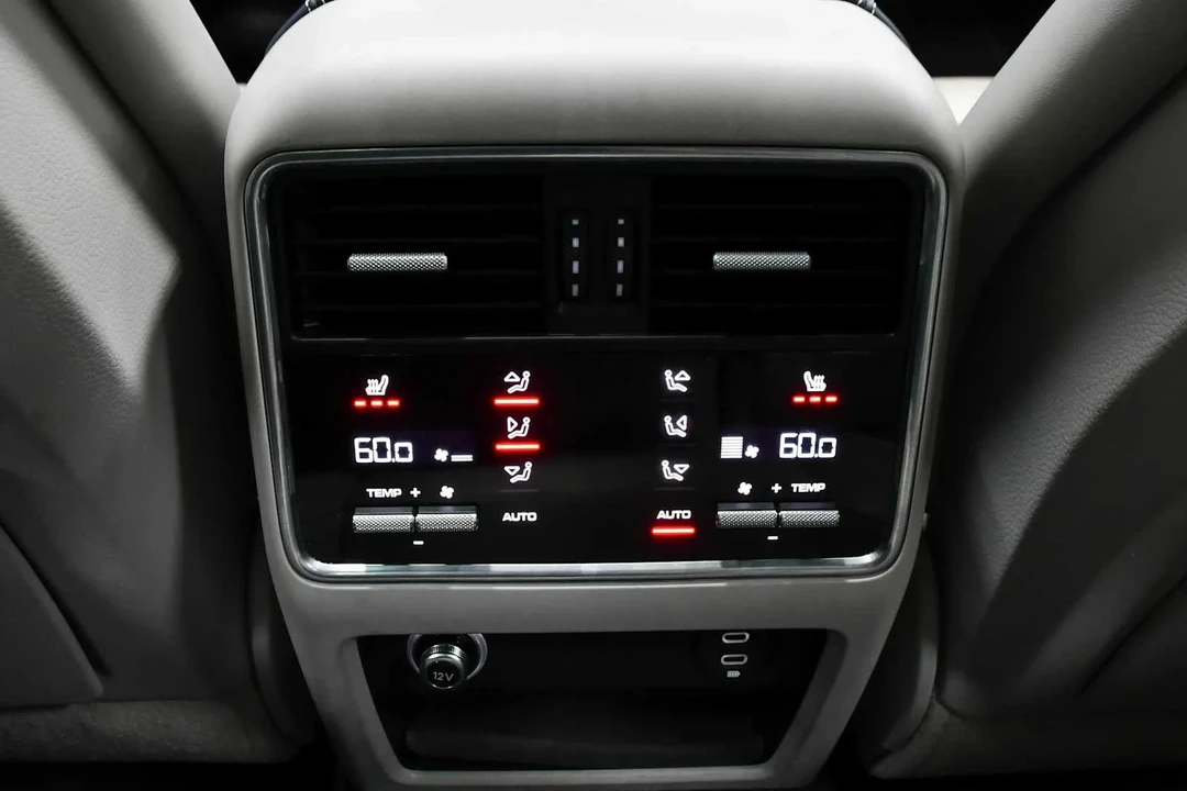 2023 Porsche 9Y0/9Y3 Cayenne - Image 22 of 23