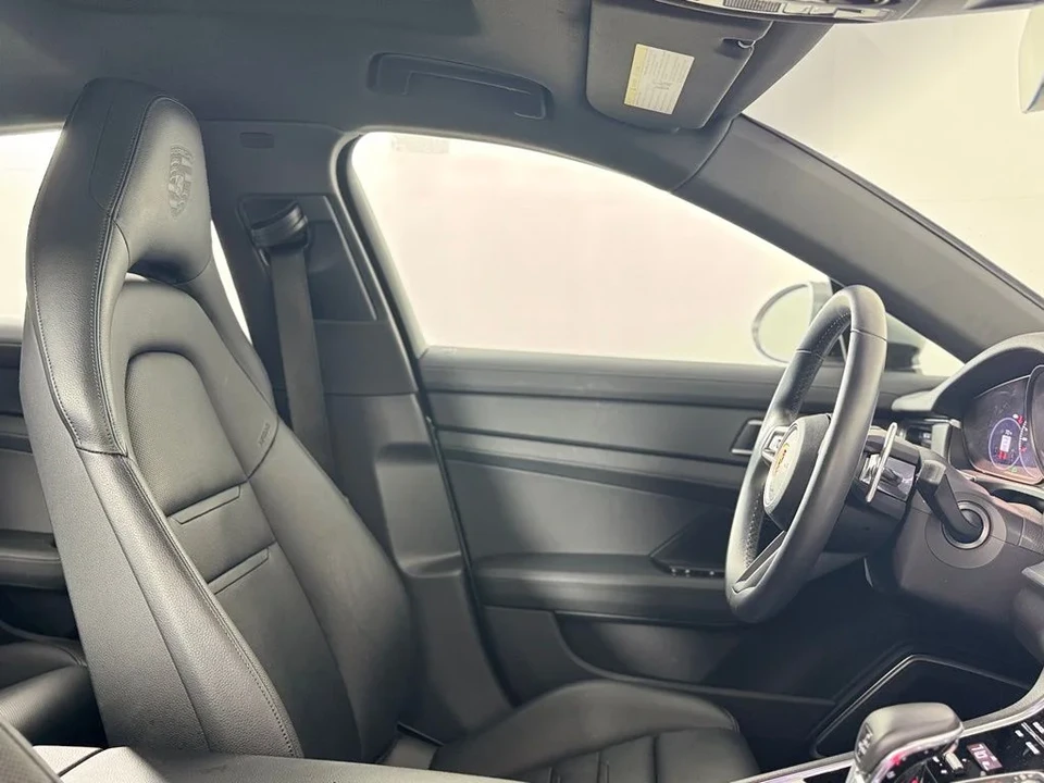 2023 Porsche 971 Panamera - Image 20 of 30