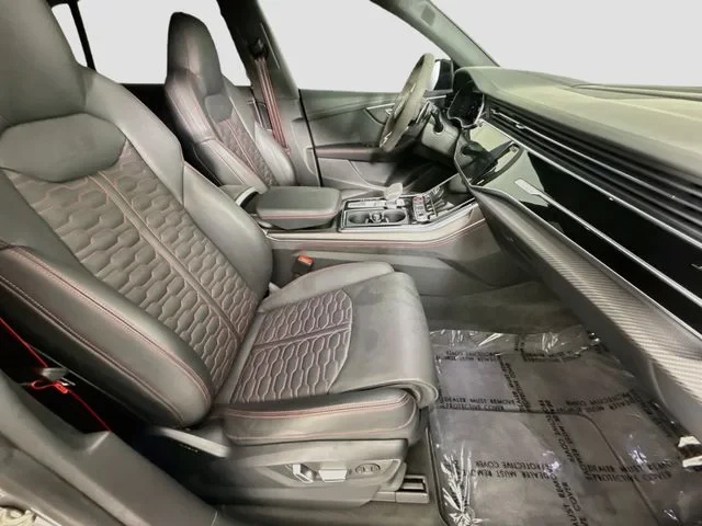2024 Audi RS Q8 - Image 30 of 31