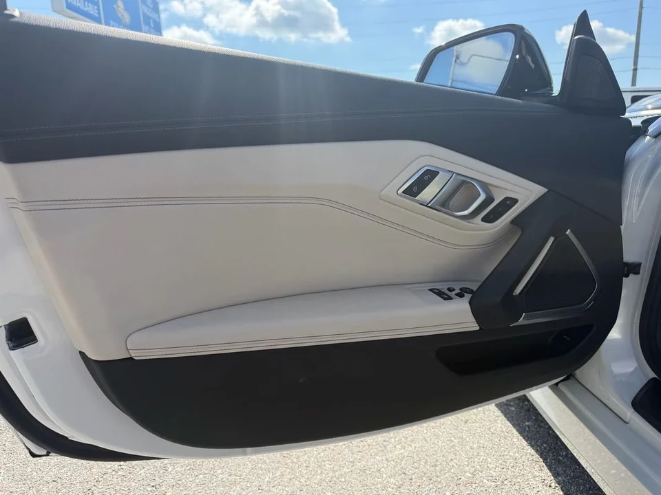 2024 BMW G29 Z4 Roadster - Image 6 of 25