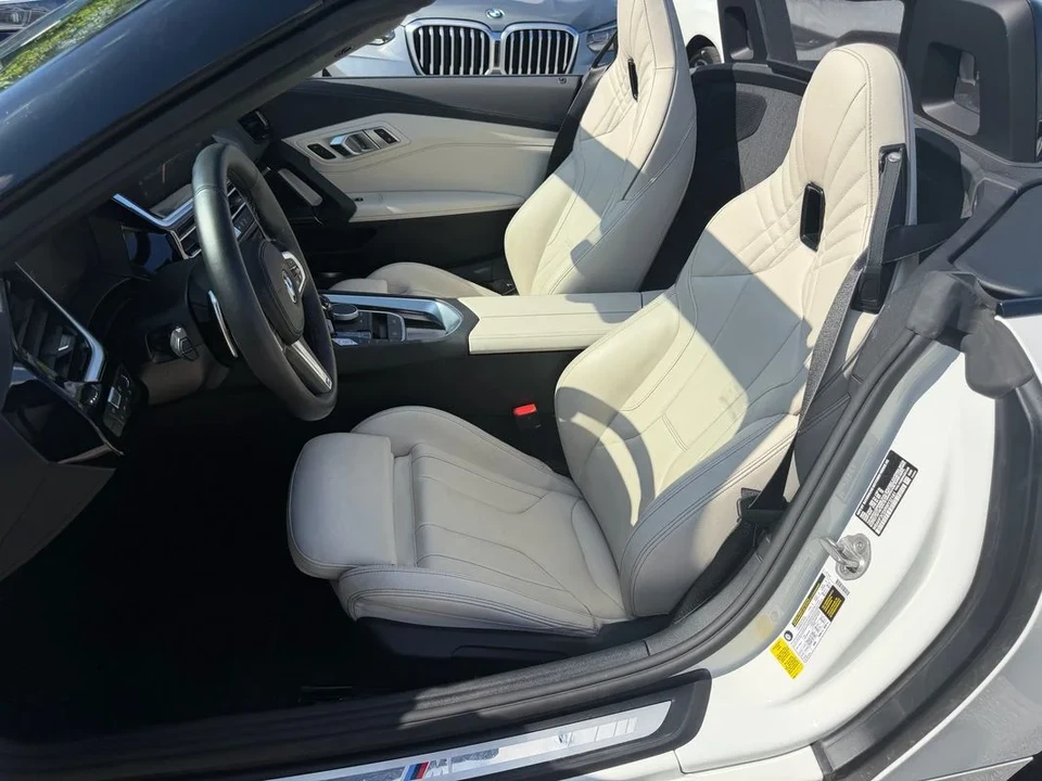 2024 BMW G29 Z4 Roadster - Image 7 of 25