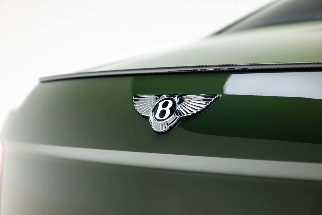 2024 Bentley Continental - Image 18 of 31