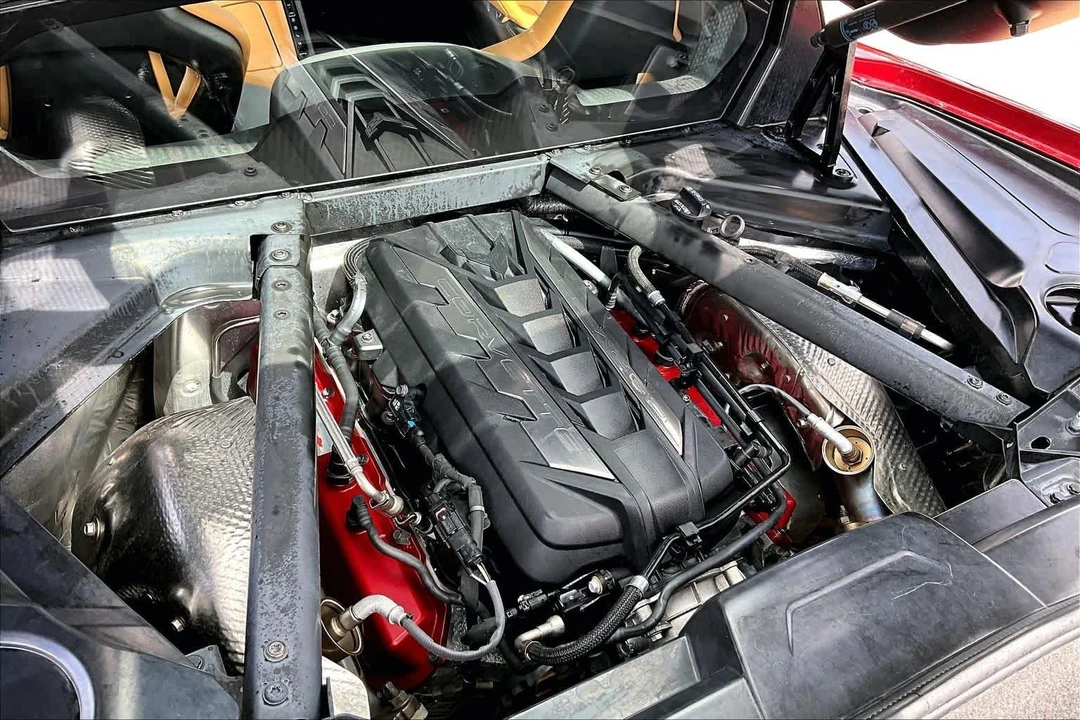 2024 Chevrolet Corvette C8 - Image 28 of 31