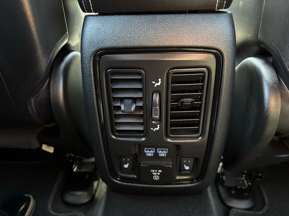 2024 Dodge Durango 3rd Gen - Image 16 of 30