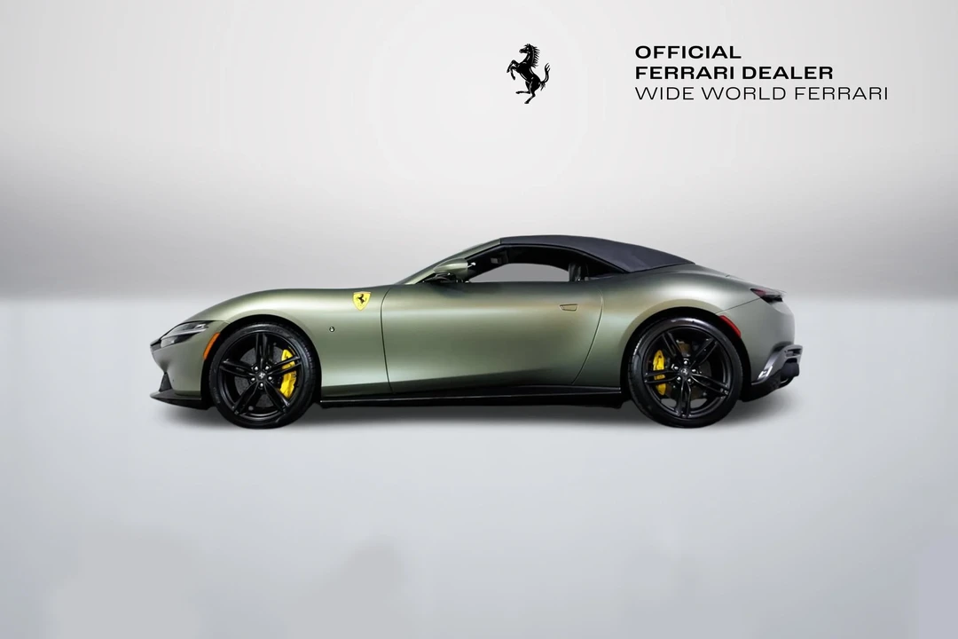 2024 Ferrari Roma Spider - Image 7 of 31