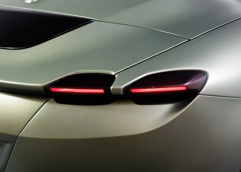 2024 Ferrari Roma Spider - Image 19 of 31