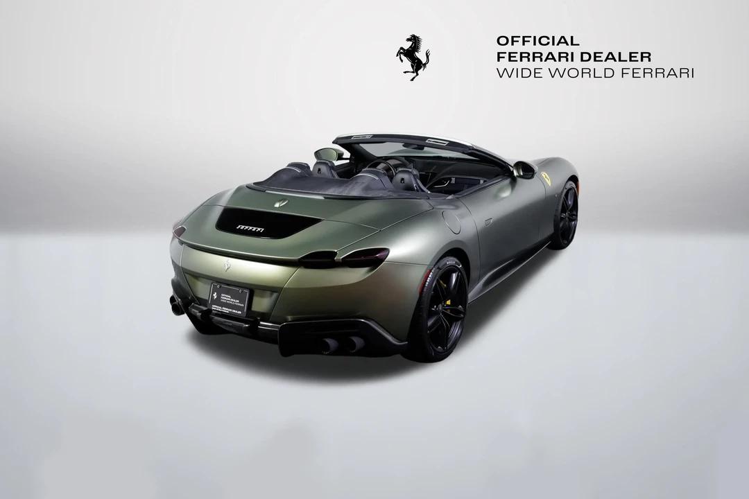 2024 Ferrari Roma Spider - Image 13 of 31