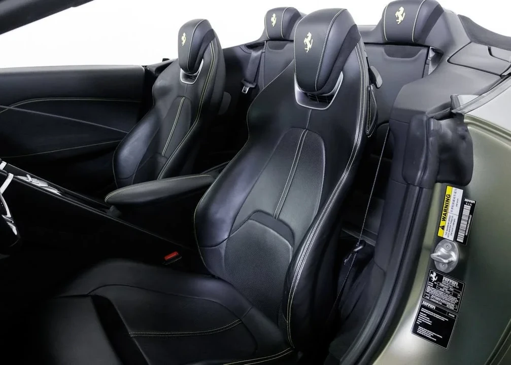 2024 Ferrari Roma Spider - Image 31 of 31