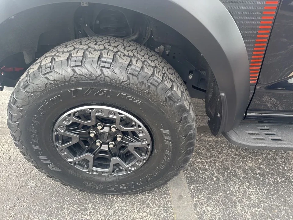 2024 Ford F-150 Raptor 14th Gen - Image 26 of 31
