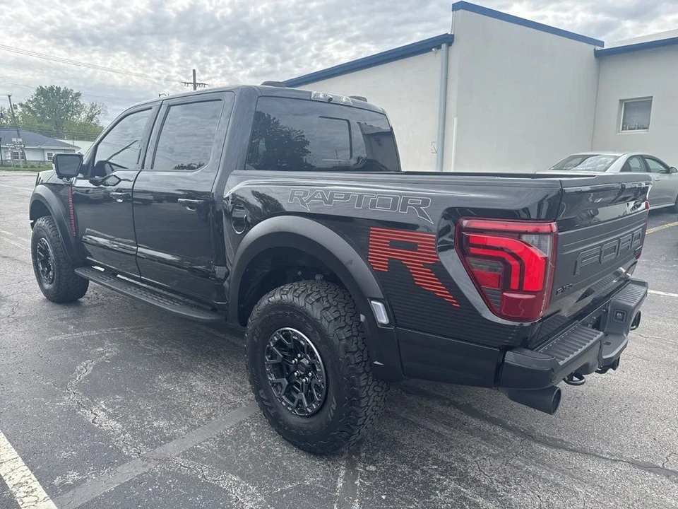2024 Ford F-150 Raptor 14th Gen - Image 4 of 31
