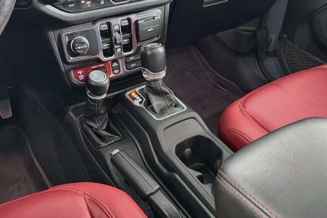 2024 Jeep JL Wrangler Rubicon 392 - Image 5 of 31